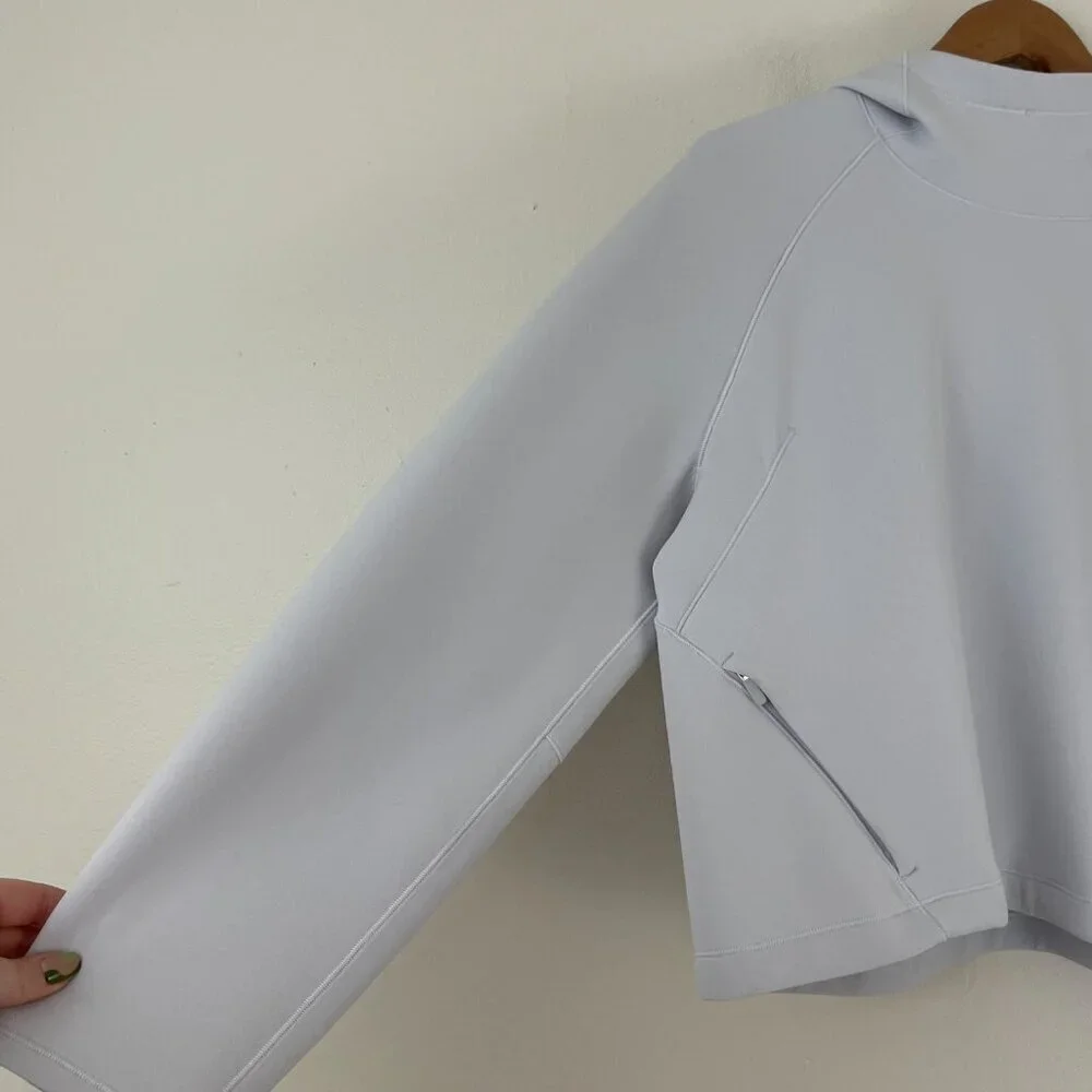 Lululemon AirWrap Pullover Hoodie in Alpine White Size 8